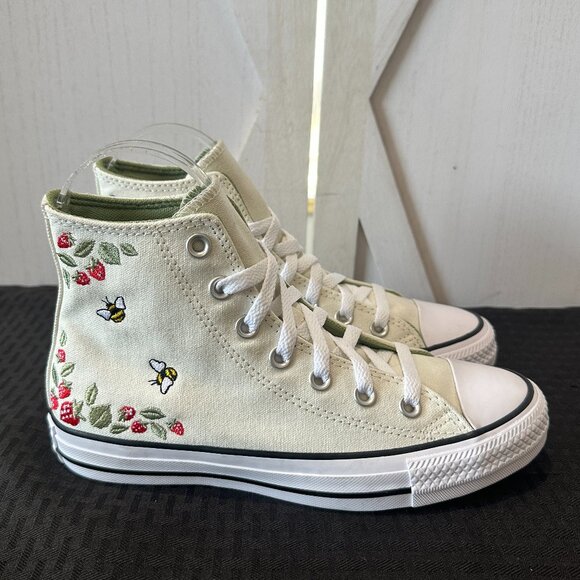 Limited Edition Converse Chuck Taylor All Star Hi Berry Buzz Sneakers - Picture 2 of 12